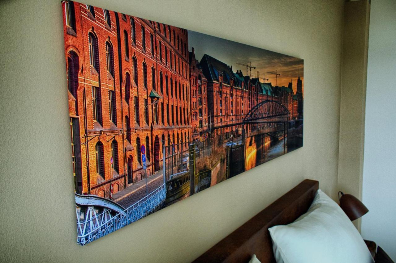 Neu! Einmaliges Loft Im Binnenhafen - Hafenblick! Hamborg Eksteriør billede